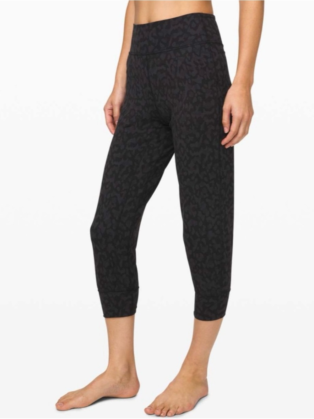 Lululemon Align Cropped Joggers 23”